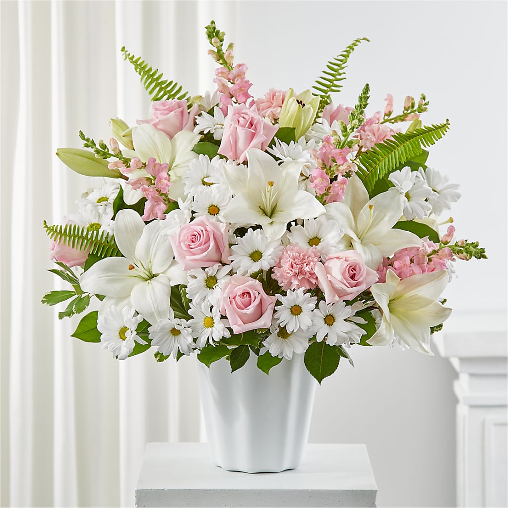 Soft Touch Tabletop Basket – Blossom Flowers And Gift, Lauderhill FL