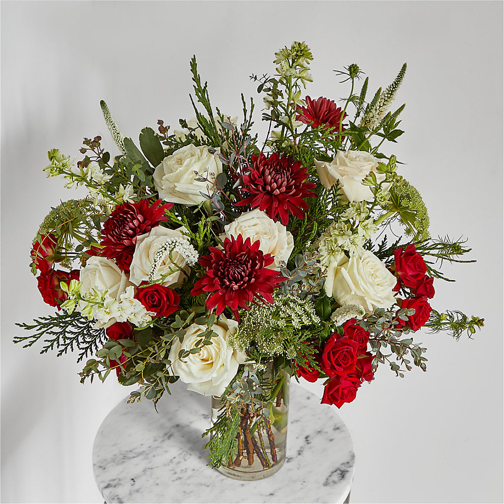 Favorite Traditions Bouquet – Blossom Flowers And Gift, Lauderhill FL