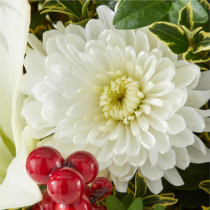 Festive Moments Tree –  Blossom Flowers And Gift, Lauderhill FL