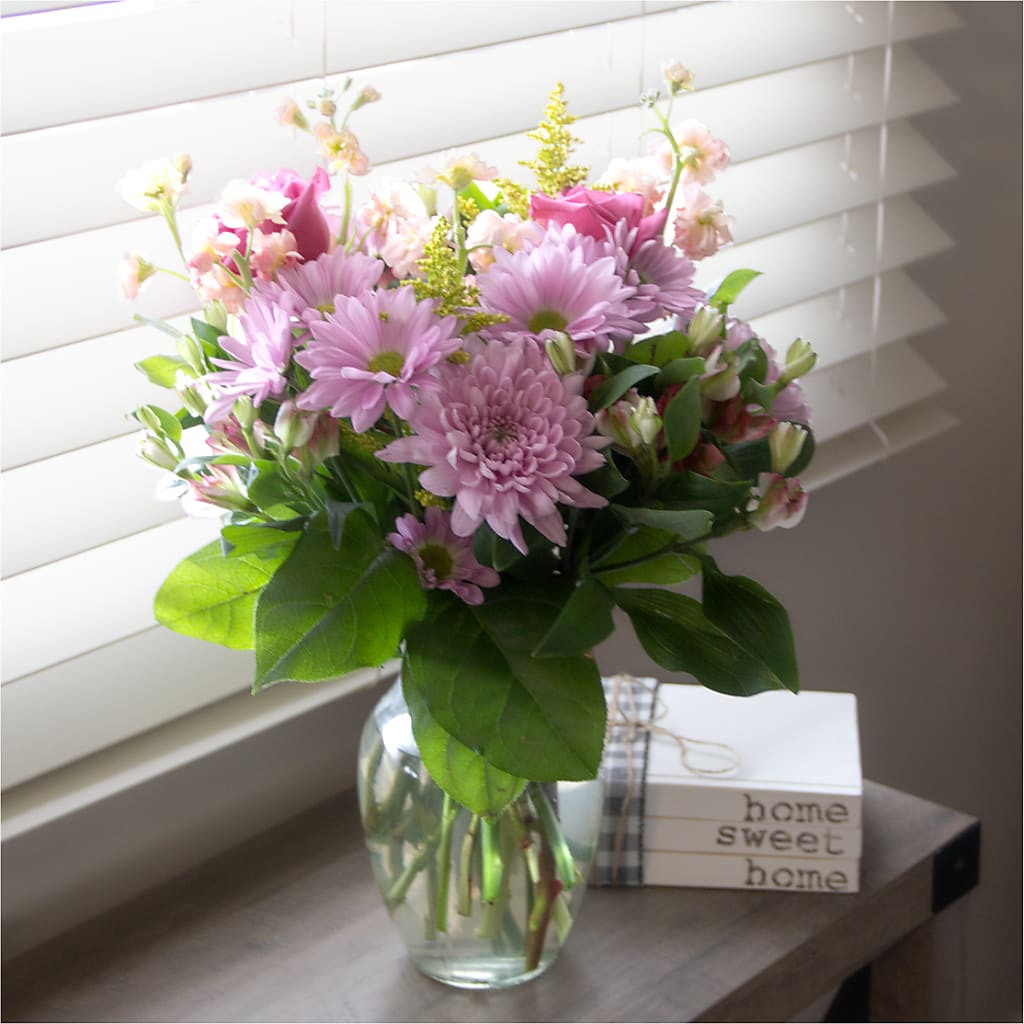 Pastel Tradition - A Florist Original –  Blossom Flowers And Gift, Lauderhill FL