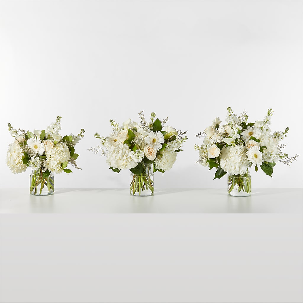 Sun-drenched Blooms Box Bouquet –  Blossom Flowers And Gift, Lauderhill FL
