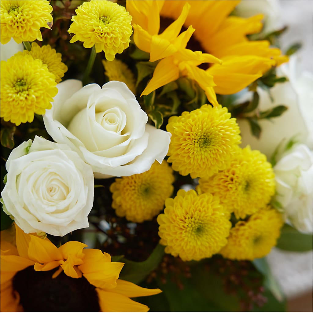 Luminous Morning Bouquet –  Blossom Flowers And Gift, Lauderhill FL