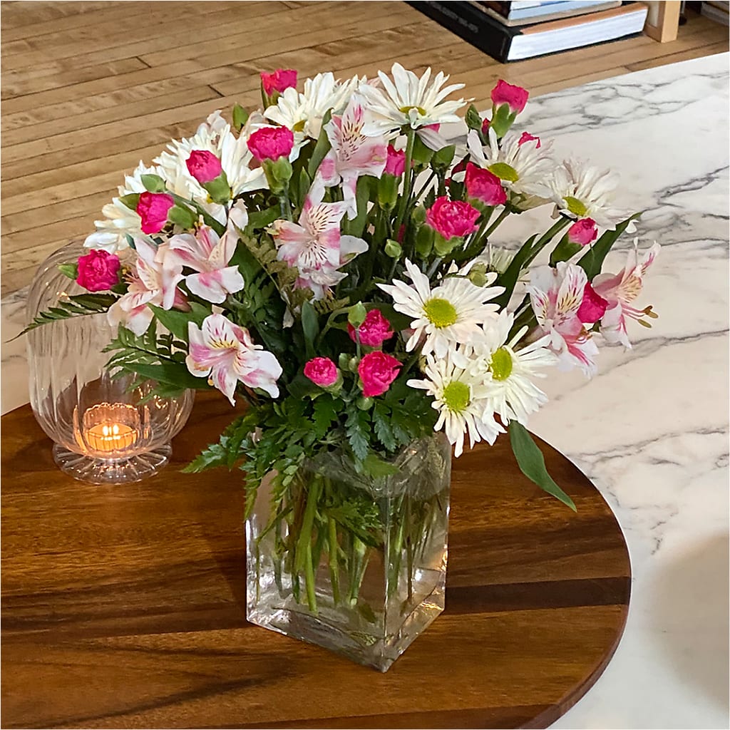 Sweet Surprises® Bouquet –  Blossom Flowers And Gift, Lauderhill FL