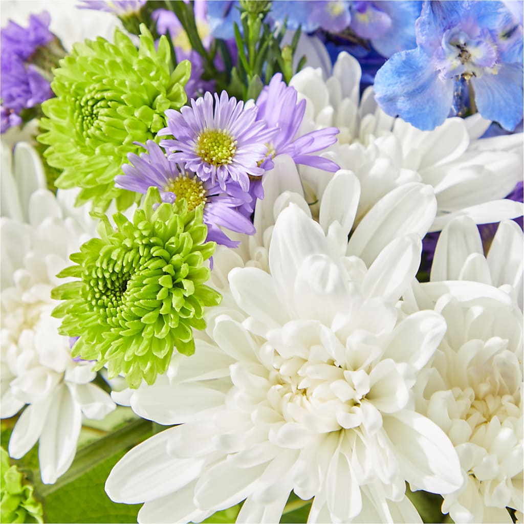 Genuine Gestures Bouquet –  Blossom Flowers And Gift, Lauderhill FL