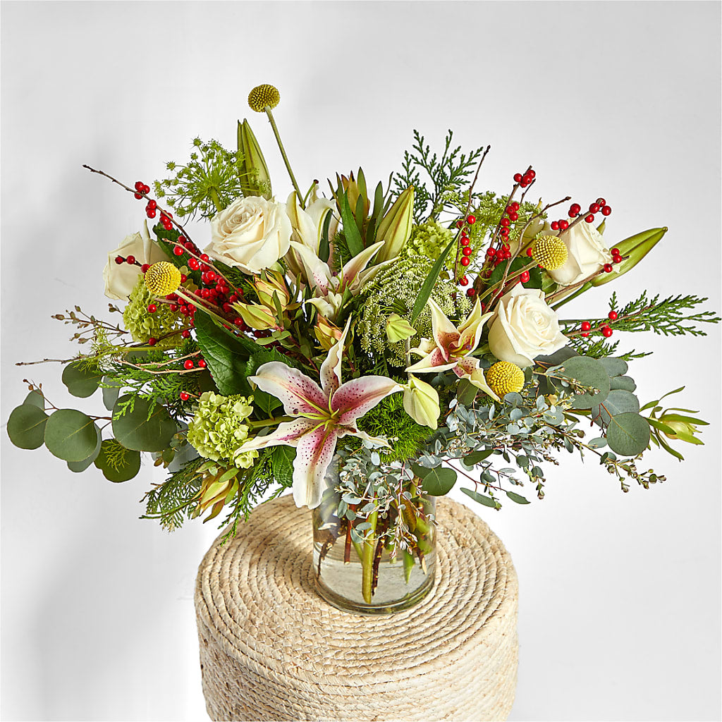 Berry & Bright Bouquet –  Blossom Flowers And Gift, Lauderhill FL